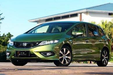 新概念轎車(chē)JADE（杰德）給您講訴倒車(chē)那點(diǎn)事兒！